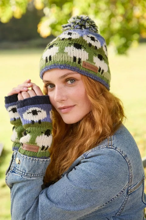 Pachamama Handwarmer - Flock of Sheep