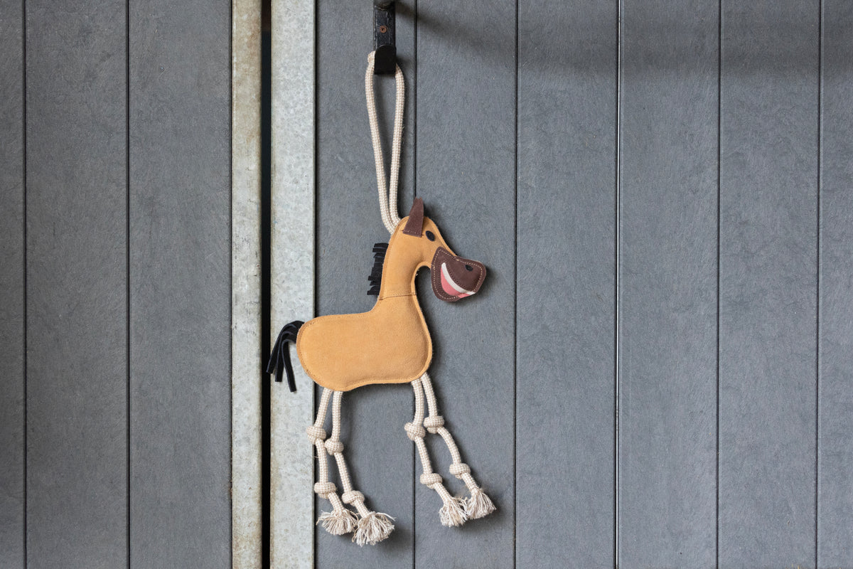 HyEquestrian Stable Toy - Hoofer the Horse