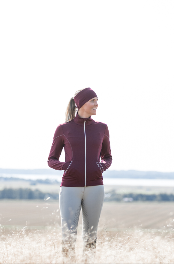 Andromeda Fleece Jacket by Stierna