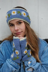 Pachamama Daisy Chain Handwarmer