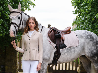 LeMieux Essence Eurojump Square
