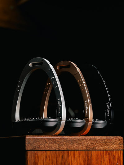 LeMieux Brilliance Vector Balance Stirrup