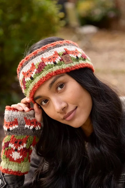 Pachamama Handwarmer - Skulk of Foxes