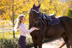 LeMieux Loire Close Contact Square - Seasonal Collections
