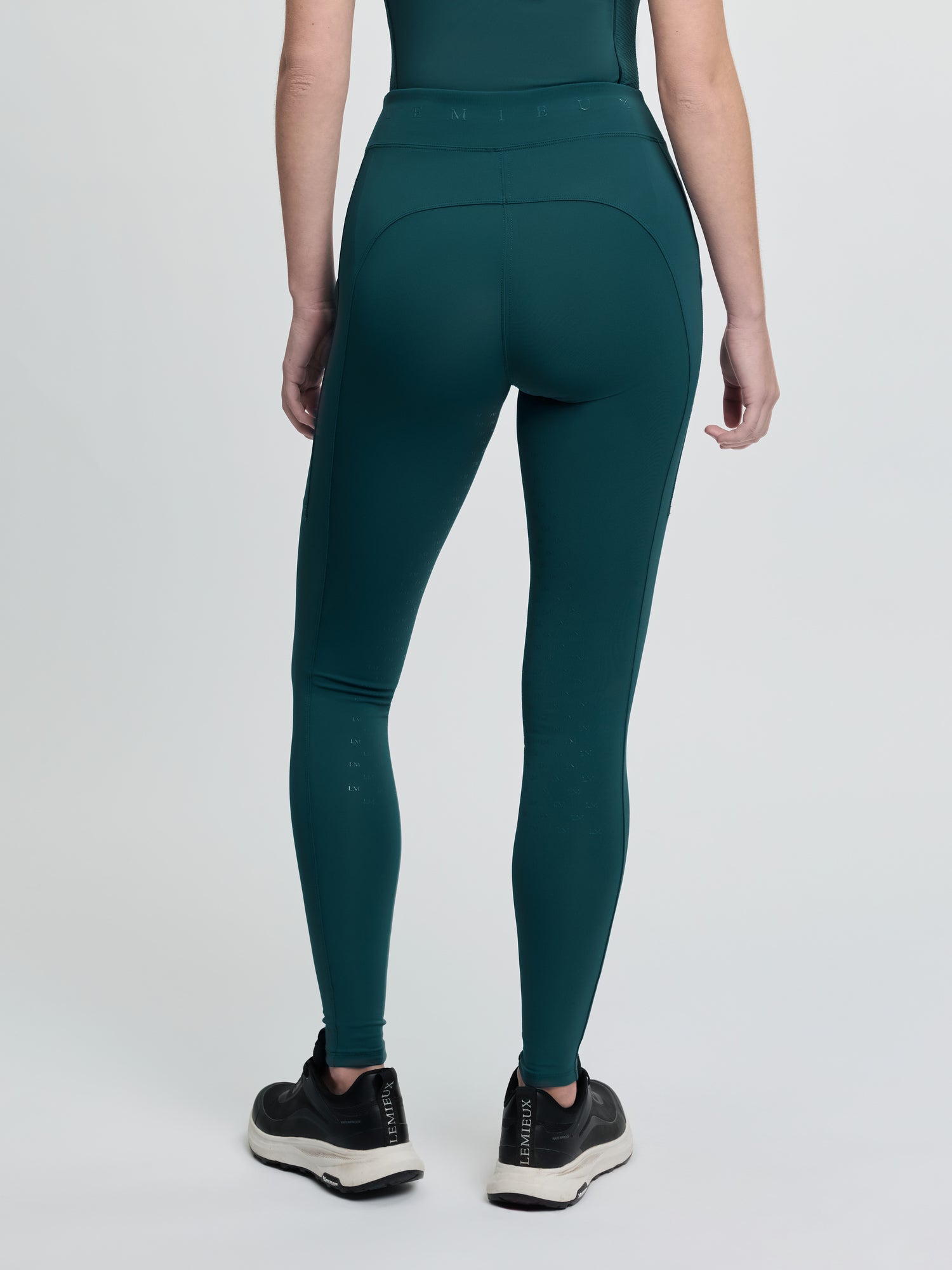 LeMieux Simone Cross Over Half Seat Pull On Breech