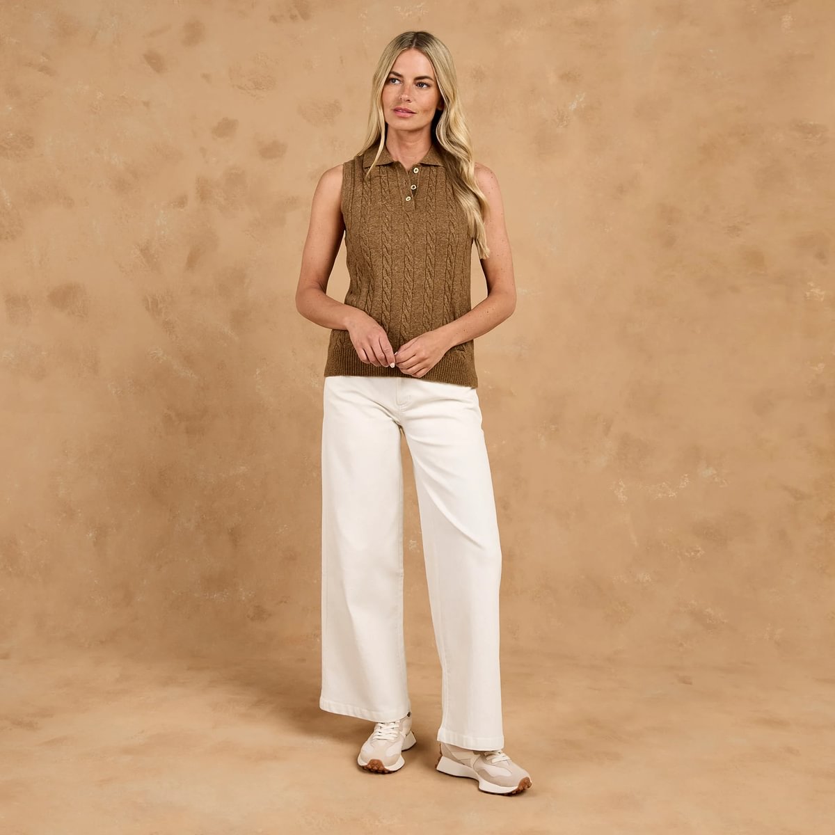 Toggi Kessel Women's Sleeveless Cable Knit Top