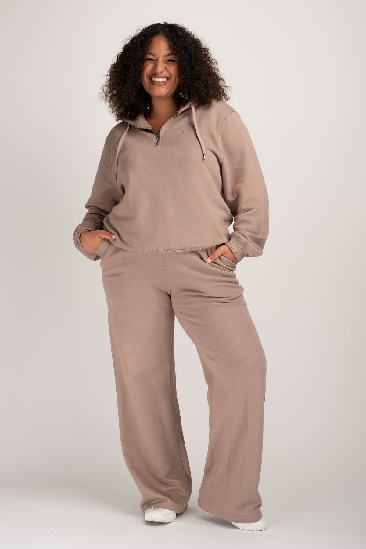 Mochara Wide Leg Joggers